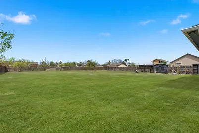 130 Coyote Ridge Drive, Cedar Creek, TX 78612 - Photo 31