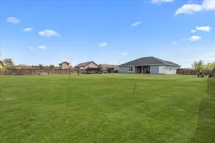 130 Coyote Rdg Dr, Cedar Creek, TX 78612 - Photo 33