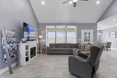 130 Coyote Ridge Drive, Cedar Creek, TX 78612 - Photo 9