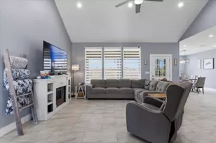 130 Coyote Rdg Dr, Cedar Creek, TX 78612 - Photo 9