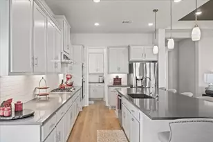 221 Iron Crk Wy, Kyle, TX 78640 - Photo 13