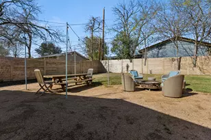1400 Westmoor Dr, Austin, TX 78723 - Photo 25