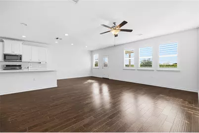 2005 Jacey Way, Austin, TX 78725 - Photo 5