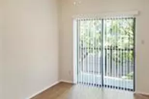 2706 Salado St, Austin, TX 78705 - Photo 3