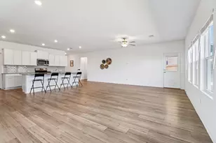 1201 Mallow Rd, Leander, TX 78641 - Photo 11
