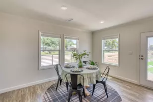 1200 E Green St, Llano, TX 78643 - Photo 11