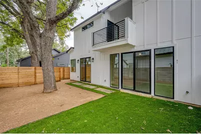 1406 E 2nd Street #2, Austin, TX 78702 - Photo 17