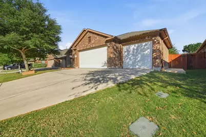 137 Orchard Hill Trail, Buda, TX 78610 - Photo 3
