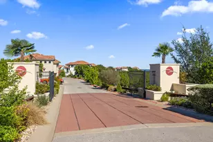 205 Honey Creek Ct, Lakeway, TX 78738 - Photo 3