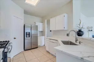 1021 Black Locust Drive West, Pflugerville, TX 78660 - Photo 7