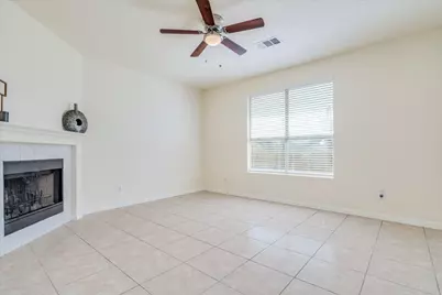 1021 Black Locust Drive W, Pflugerville, TX 78660 - Photo 13