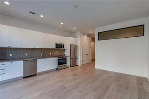 800 Embassy Dr, Austin, TX 78702 - Photo 11