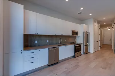 800 Embassy Drive #117, Austin, TX 78702 - Photo 13