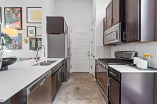 1304 Palo Duro Rd, Austin, TX 78757 - Photo 11