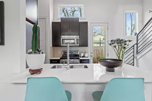 1304 Palo Duro Rd, Austin, TX 78757 - Photo 9