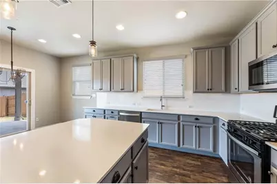 5413 Traviston Drive, Austin, TX 78738 - Photo 11