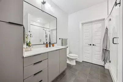 2220 Webberville Road #211, Austin, TX 78702 - Photo 11