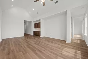 6321 McMurtry St, Austin, TX 78747 - Photo 7