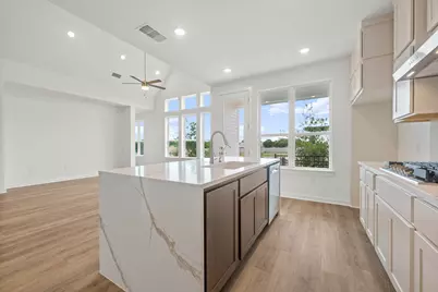 6321 McMurtry Street, Austin, TX 78747 - Photo 5