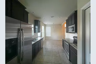 928 Lost Pines Lane, Cedar Park, TX 78613 - Photo 7