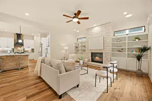 3907 Bailey Lane, Austin, TX 78756 - Photo 7