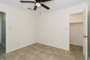 11612 Gemmer Ave, Del Valle, TX 78617 - Photo 13