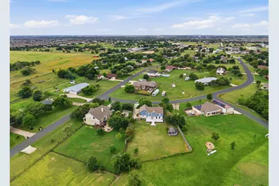 115 Clarks Grove Lane, Hutto, TX 78634 - Photo 35