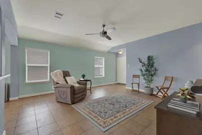 2210 Meadow View Drive, San Marcos, TX 78666 - Photo 7