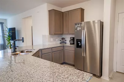304 Summit Drive, Lockhart, TX 78644 - Photo 5