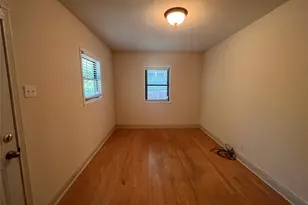 1410 W 51st St, Austin, TX 78756 - Photo 15