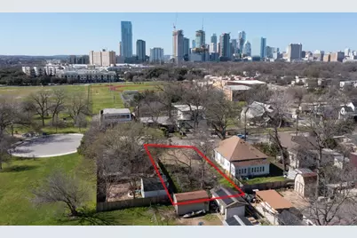 33 Chalmers Avenue, Austin, TX 78702 - Photo 5