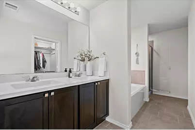 3901 Alpine Autumn Drive, Austin, TX 78744 - Photo 17