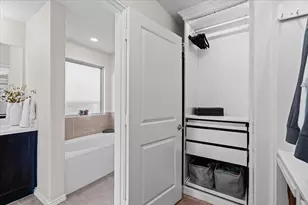 3901 Alpine Autumn Dr, Austin, TX 78744 - Photo 19