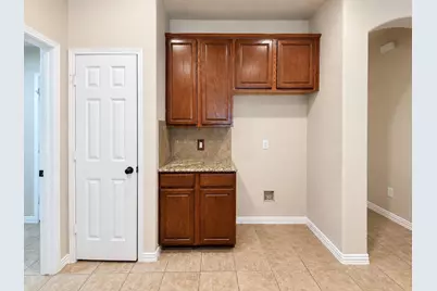 2417 Ericanna Lane, Leander, TX 78641 - Photo 5