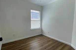 1118 Brookswood Ave, Austin, TX 78721 - Photo 13