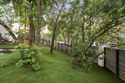 1201 Kenwood Avenue, Austin, TX 78704 - Photo 37