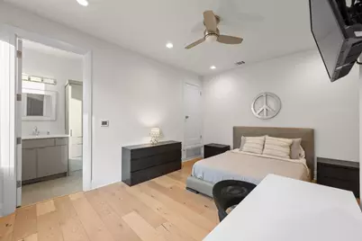 1201 Kenwood Avenue, Austin, TX 78704 - Photo 25