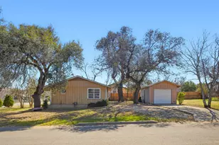 202 Forest St, Georgetown, TX 78626 - Photo 29