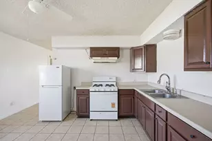 202 Forest St, Georgetown, TX 78626 - Photo 11