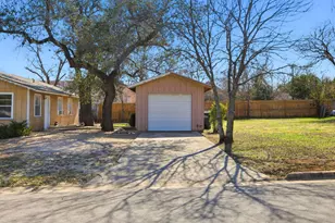 202 Forest St, Georgetown, TX 78626 - Photo 33