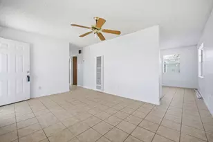 202 Forest St, Georgetown, TX 78626 - Photo 7