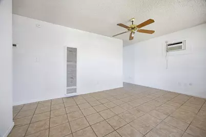 202 Forest Street, Georgetown, TX 78626 - Photo 3