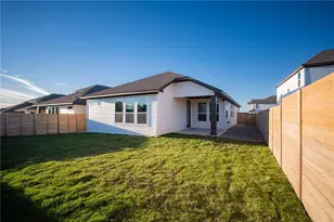 524 Foresail Rd, Leander, TX 78641 - Photo 27