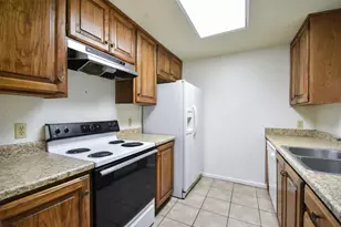 2529 Rio Grande St, Austin, TX 78705 - Photo 9