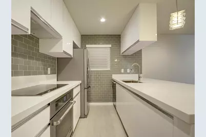 3110 Red River Street #206, Austin, TX 78705 - Photo 5