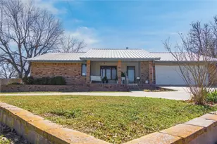 1811 Saylor St, Goldthwaite, TX 76844 - Photo 5