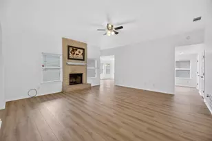 5704 Golden Dr, Killeen, TX 76542 - Photo 3