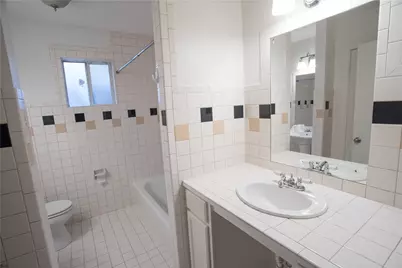 2416 S 5th Street #A, Austin, TX 78704 - Photo 17