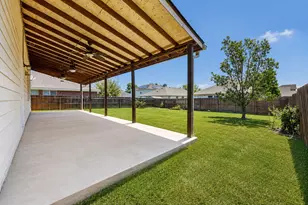 19117 Leigh Ln, Pflugerville, TX 78660 - Photo 15
