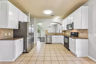 19117 Leigh Lane, Pflugerville, TX 78660 - Photo 11